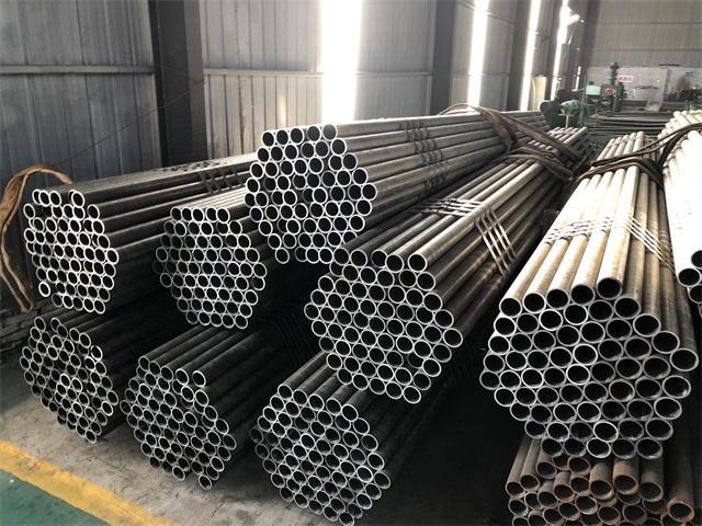厦门小口径厚壁无缝钢管