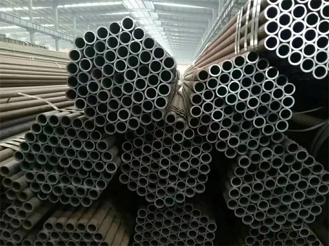 厦门20#石油裂化用无缝钢管